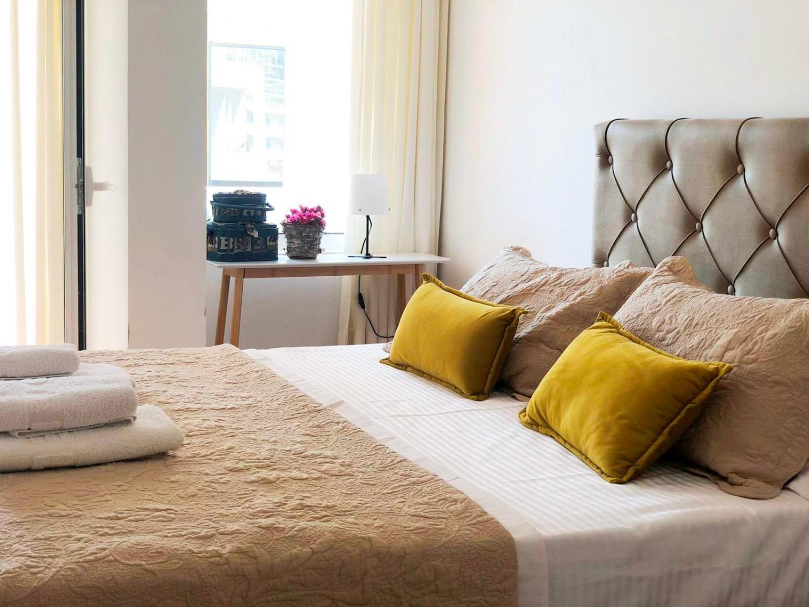 Apartments Lungo Mare 울친 외부 사진