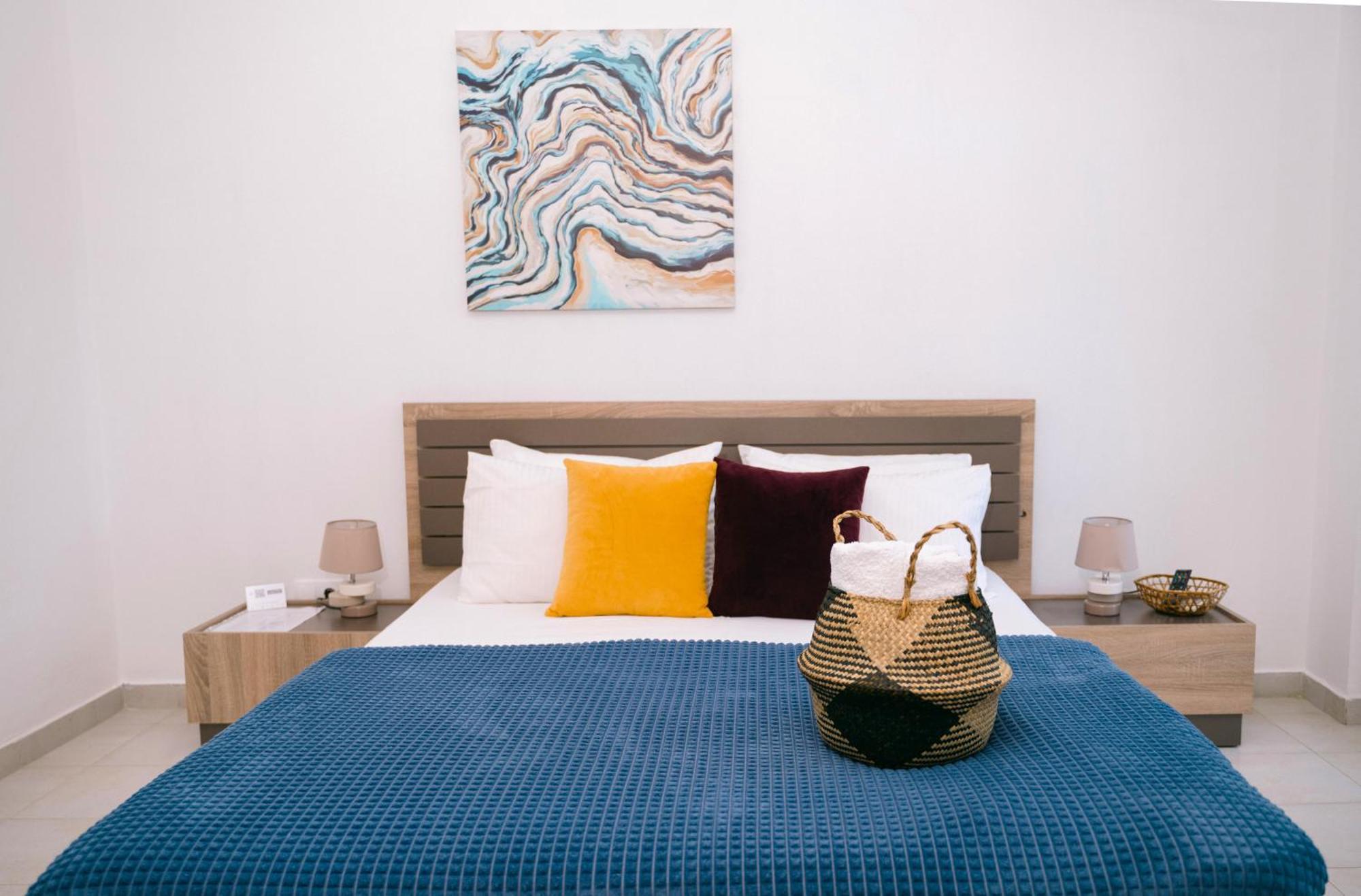 Apartments Lungo Mare 울친 외부 사진