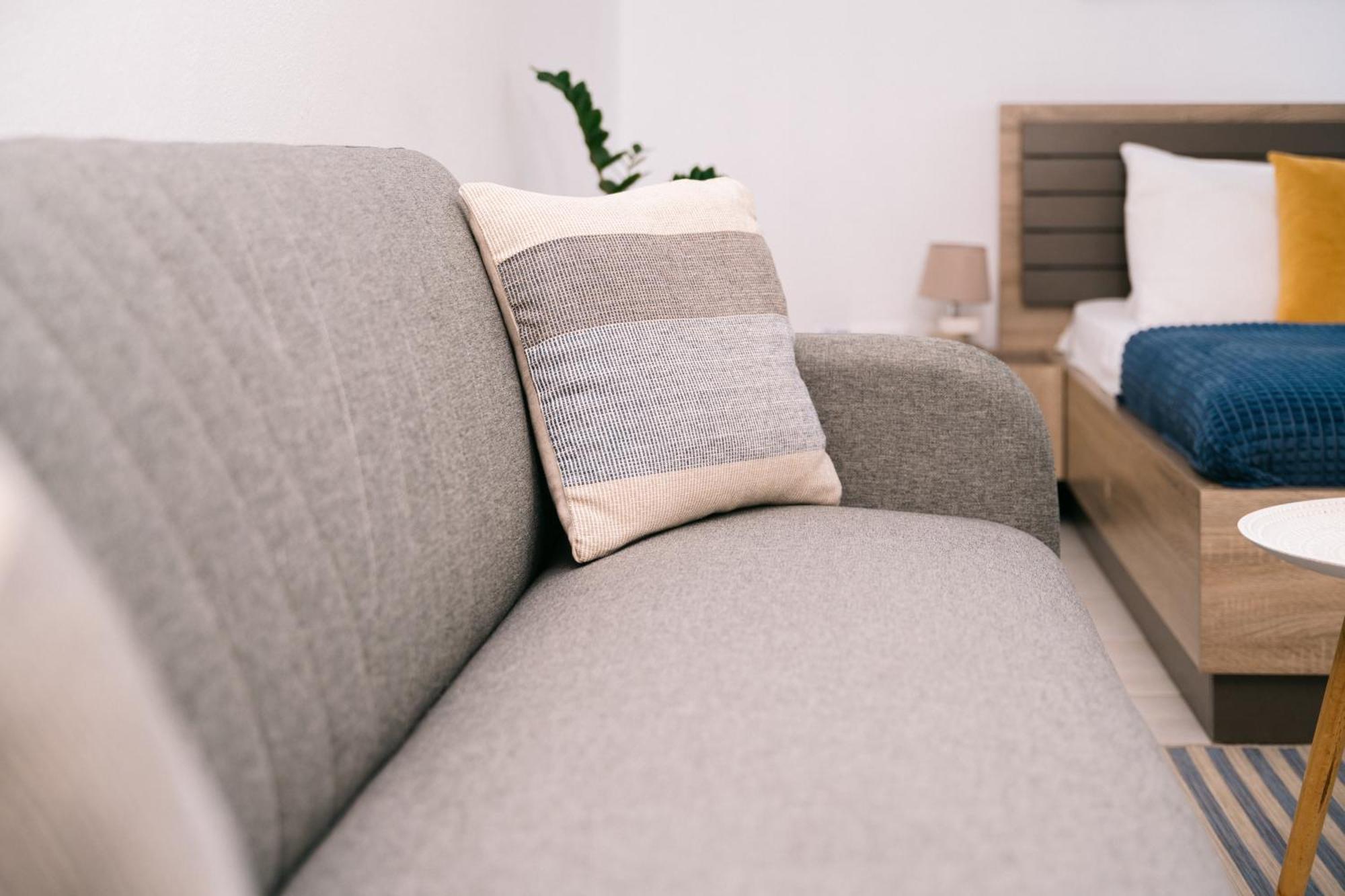 Apartments Lungo Mare 울친 외부 사진