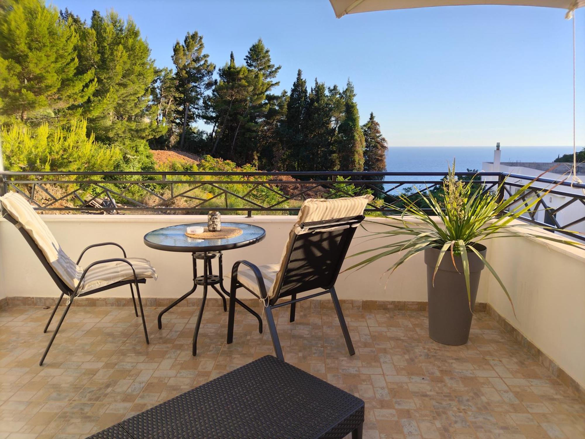 Apartments Lungo Mare 울친 외부 사진